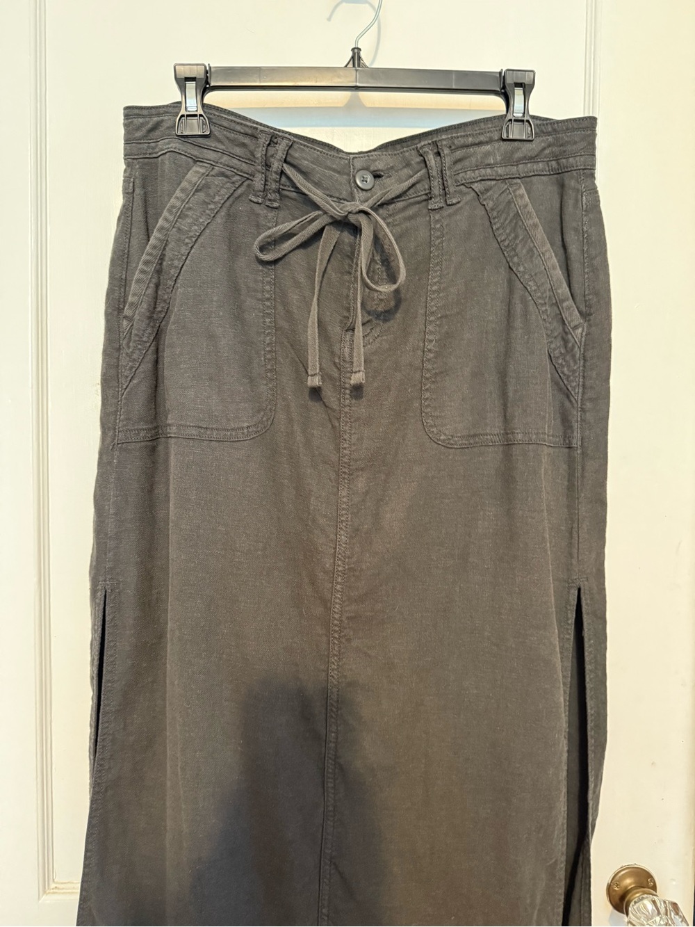 American Eagle Outfitters Black Dreamy drape linen blend low-rise Maxi Skirt Sz6 - Picture 3 of 11